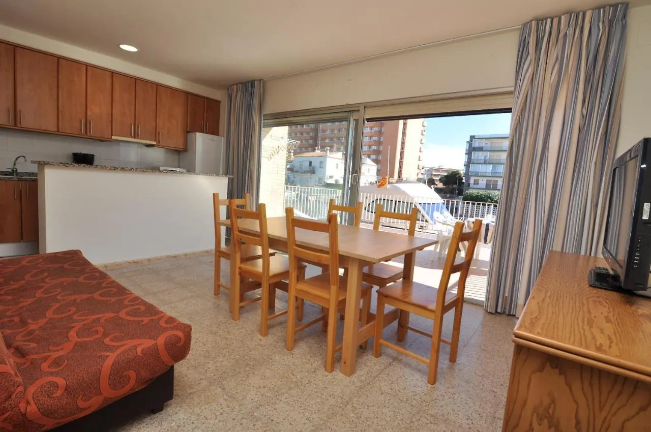 روساس Apartments Limit Rent Costabrava